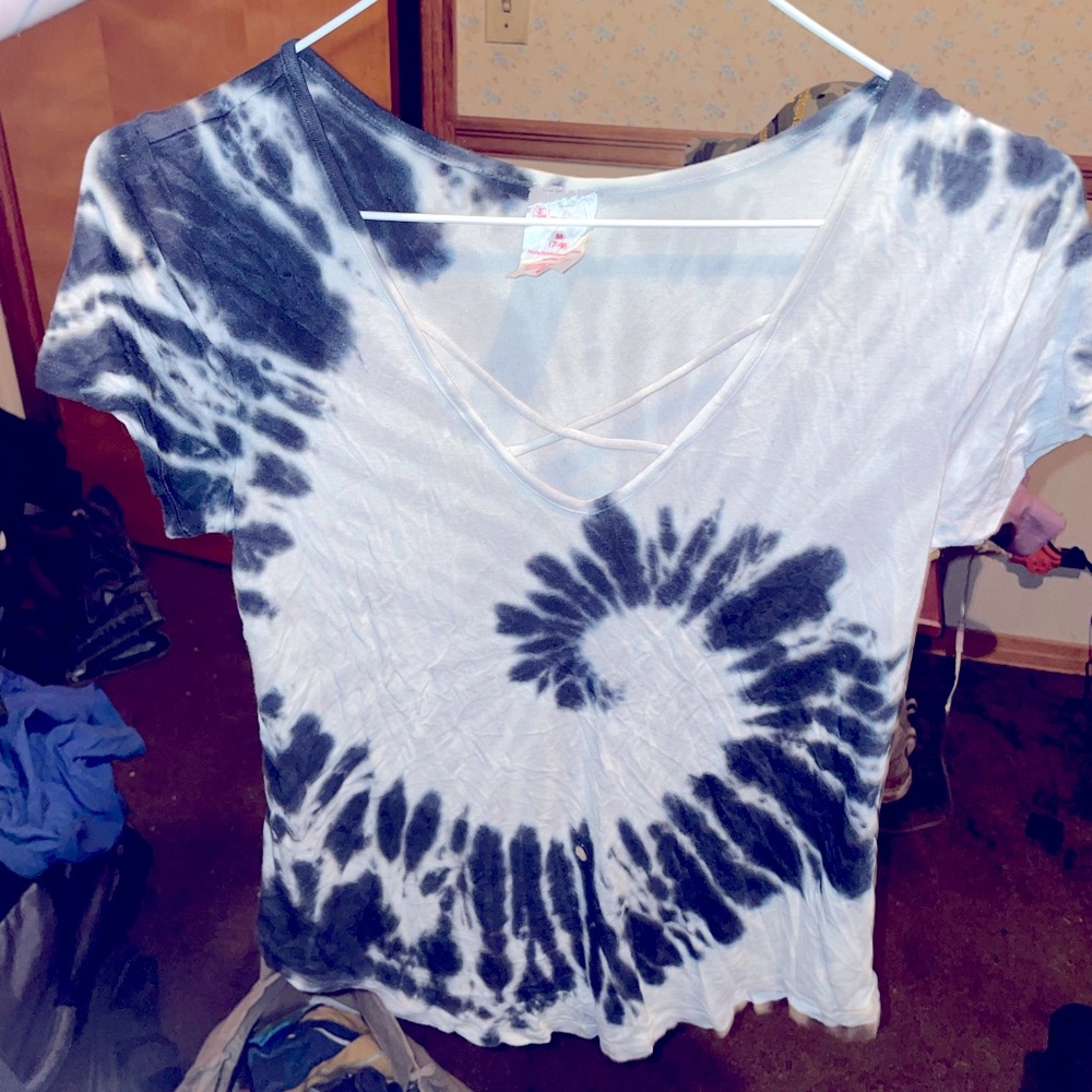 Bohemian Style Tye Dye Wide V-Neck Top, Blue & White, Size M, Like New.